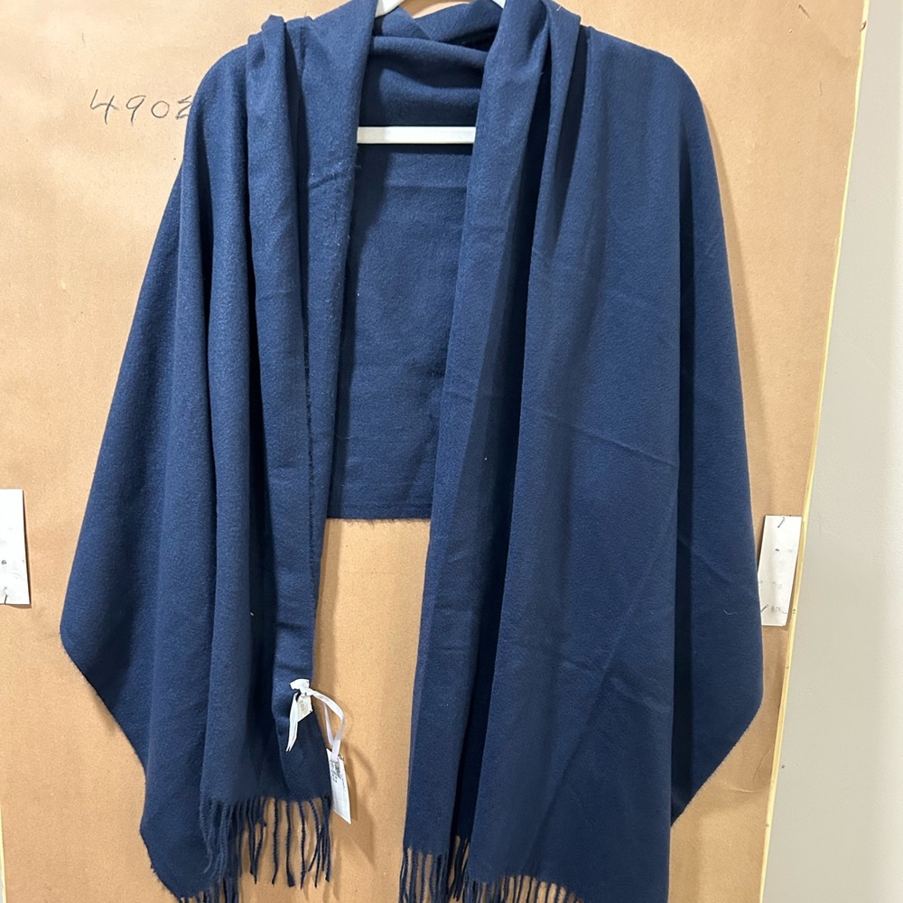Elegant Navy Blue Women's Scarf